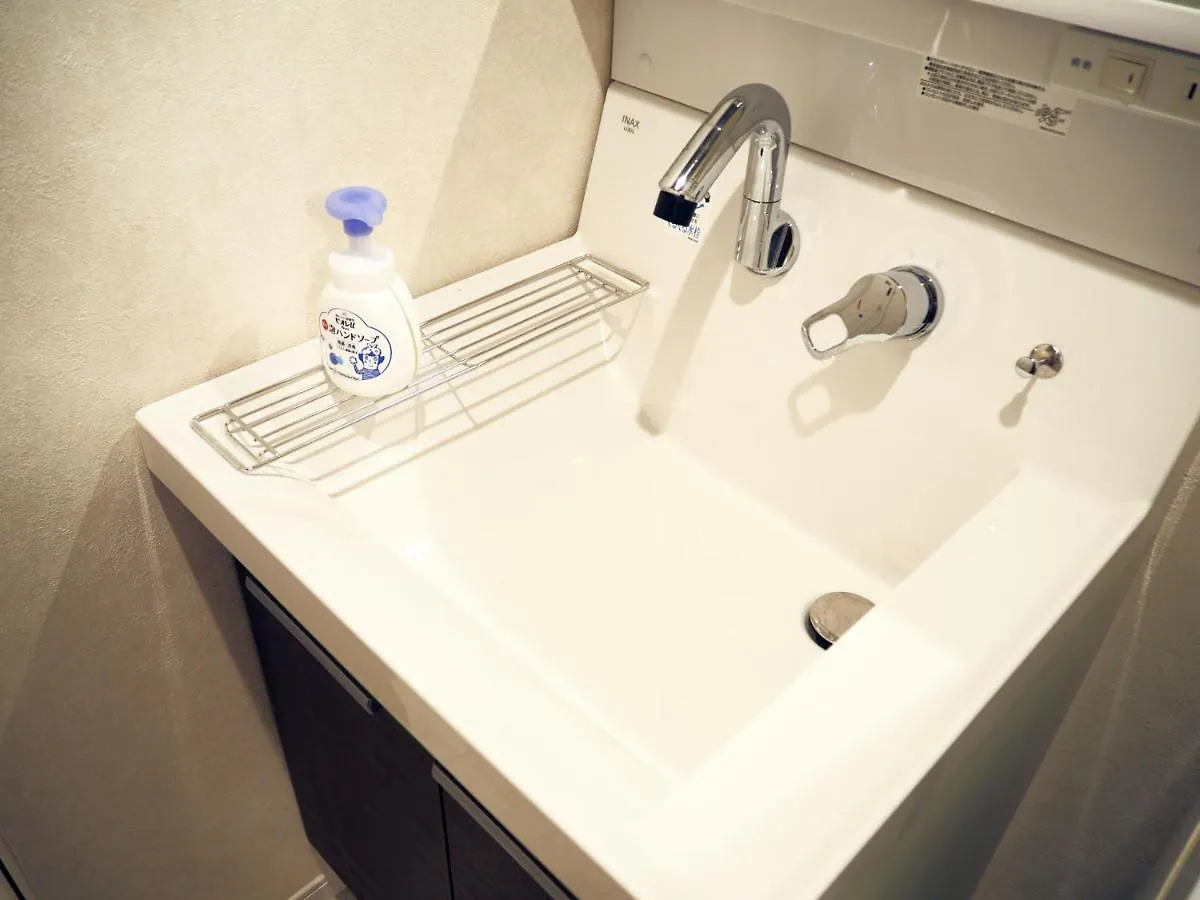 Eg幡ヶ谷リュクス Apartment Tokyo 0*,  Japan